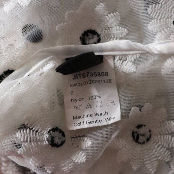 Shein Women's Sz XS White Embroidered Daisy Mesh Short Sleeve Cropped Lace Top - Picture 9 of 10